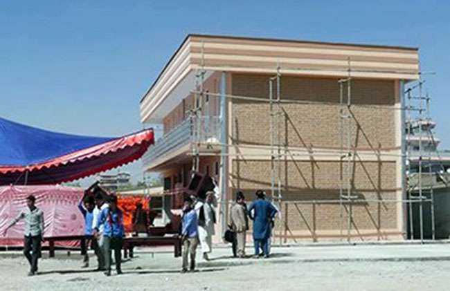 ساخت ۸ ساختمان برای مکاتب شهر کابل از سوی یک بانوی افغان